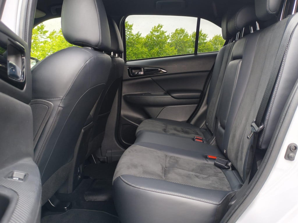 Mitsubishi Eclipse Cross 2.4 phev intense+ | navigatie | camera | stoelverw