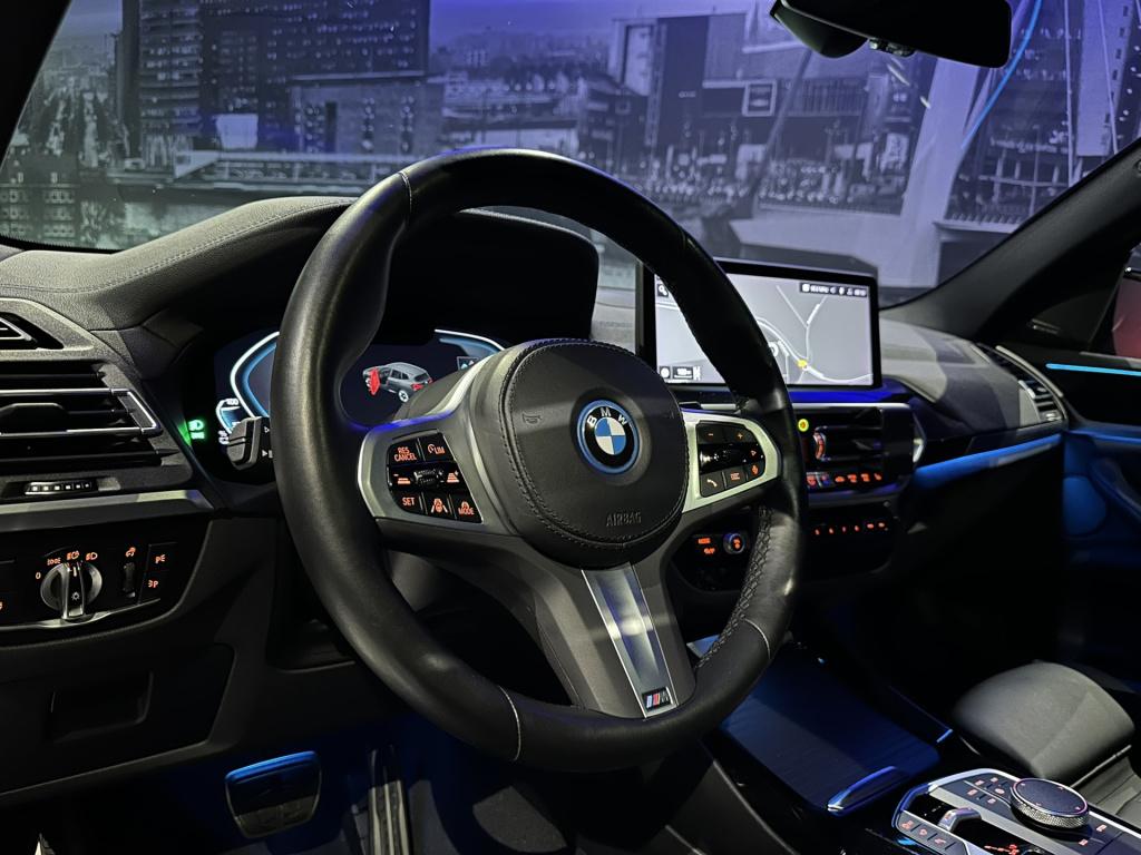 BMW Ix3 high executive 80 kwh *panoramadak*360camera*hud*harmankardon*