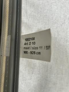Caravan Hobby 460 UFE met vaste Thule luifel, voortent met losse luifel