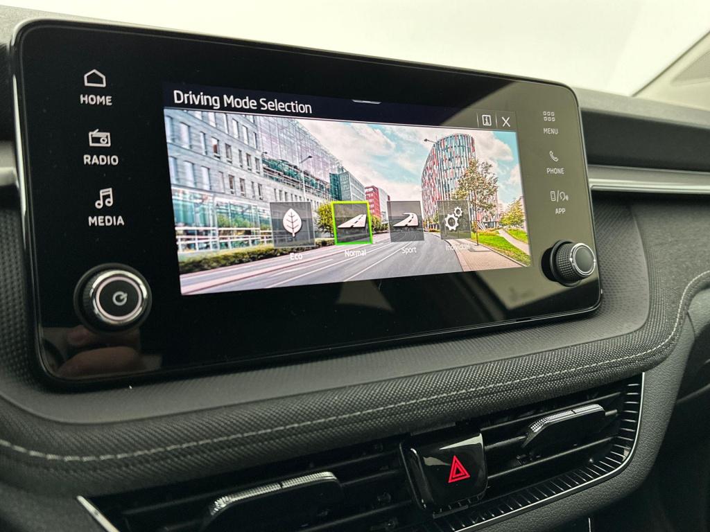 Skoda Fabia business edition 1.0 tsi 85 kw / 115 pk hatchback