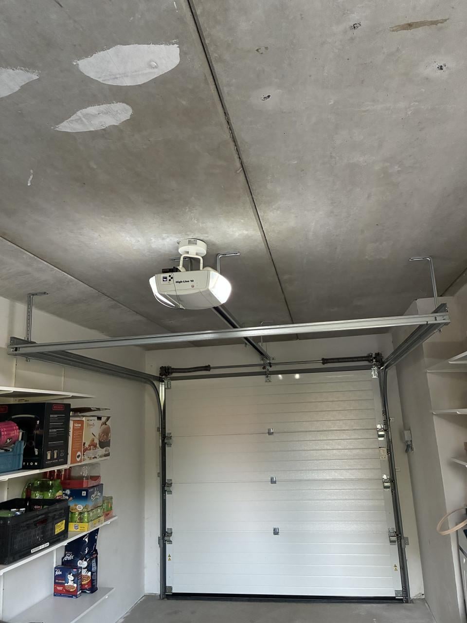 EDN sectionaaldeur zwart RAL 9005 – compleet met elektrische motor