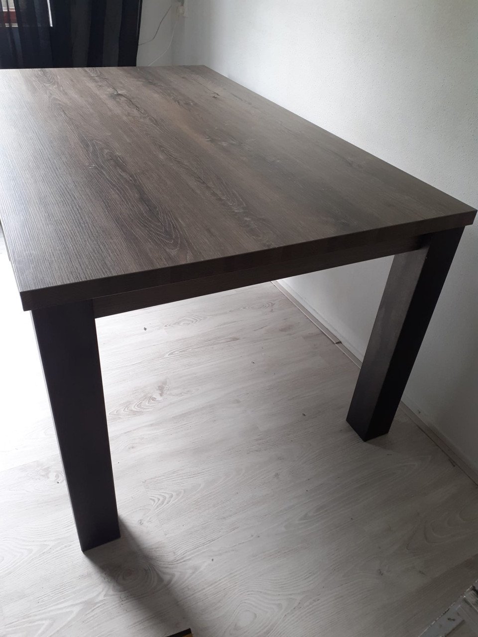 Tafel type boston millennium oak dark brown