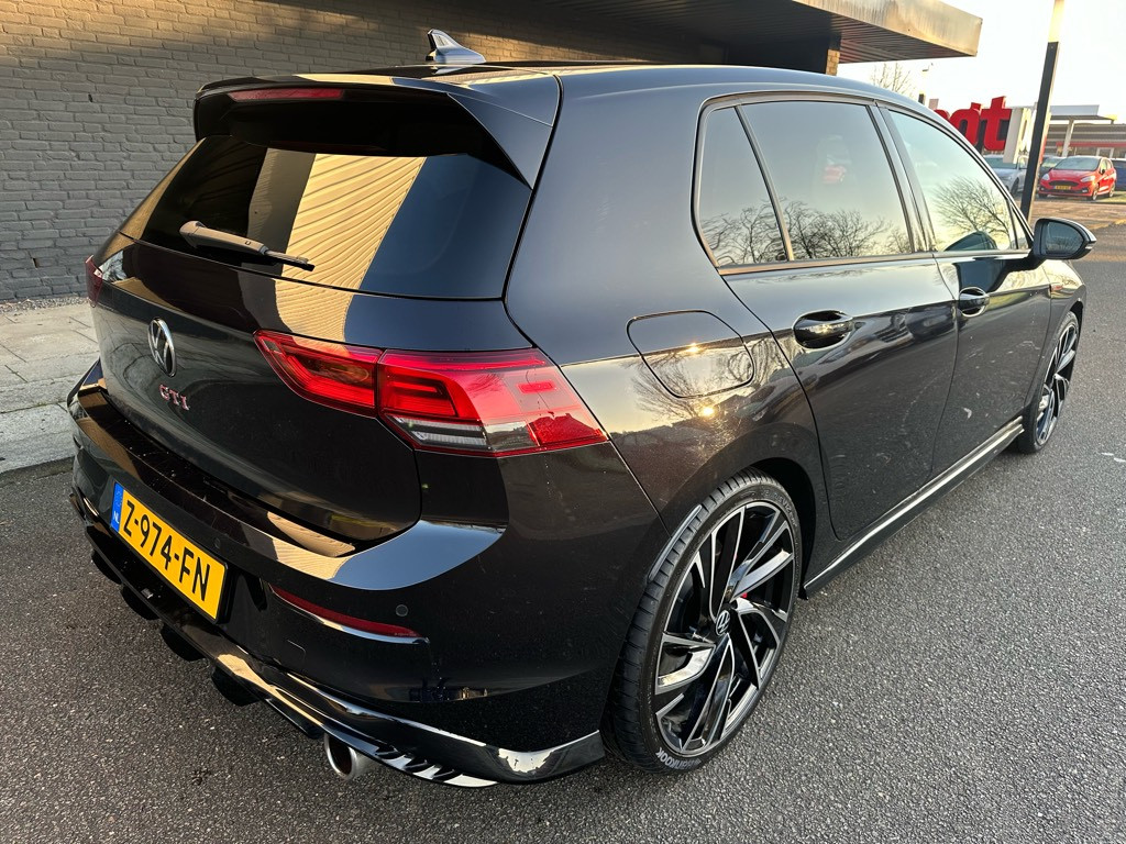 Volkswagen Golf 2.0 tsi gti // dealeronderhouden // nieuwstaat //