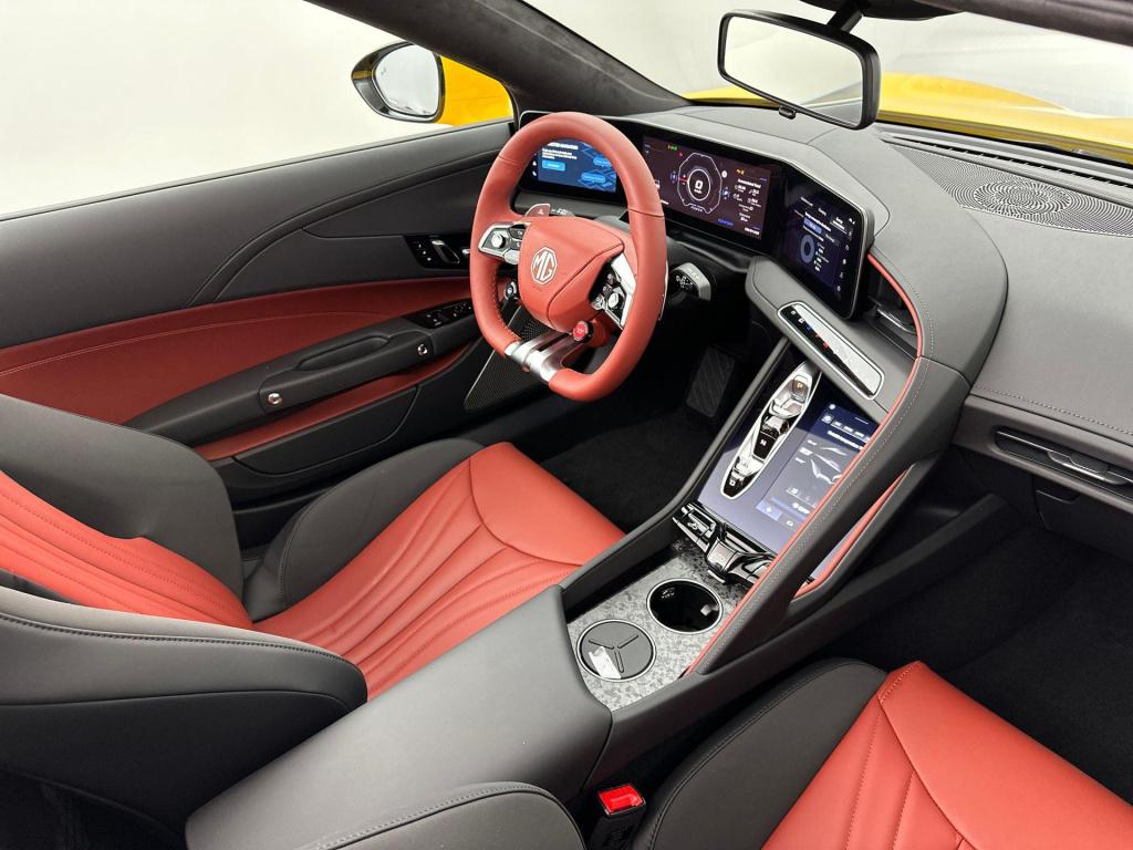 MG Cyberster mg trophy extended range 77kwh | showroommodel | 507 km bereik