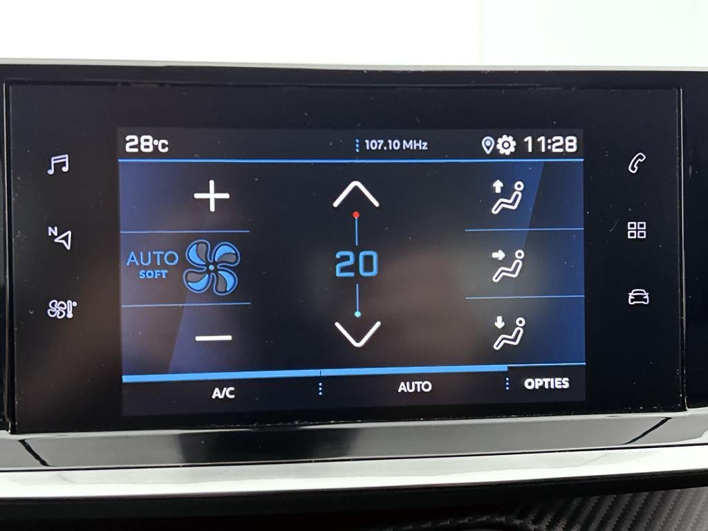 Peugeot 208 100 pk allure pack | rijklaar | keyless entry | camera | stoelv
