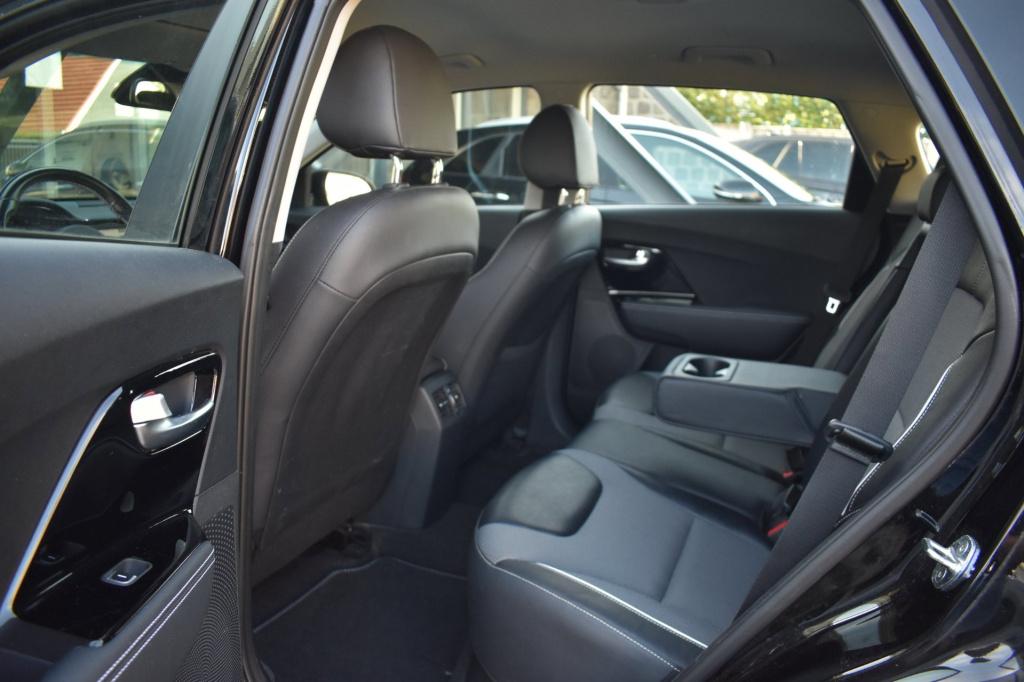 Kia E-niro comfortline 64 kwh | soh 97.6% | dealer onderhouden | nap | appl