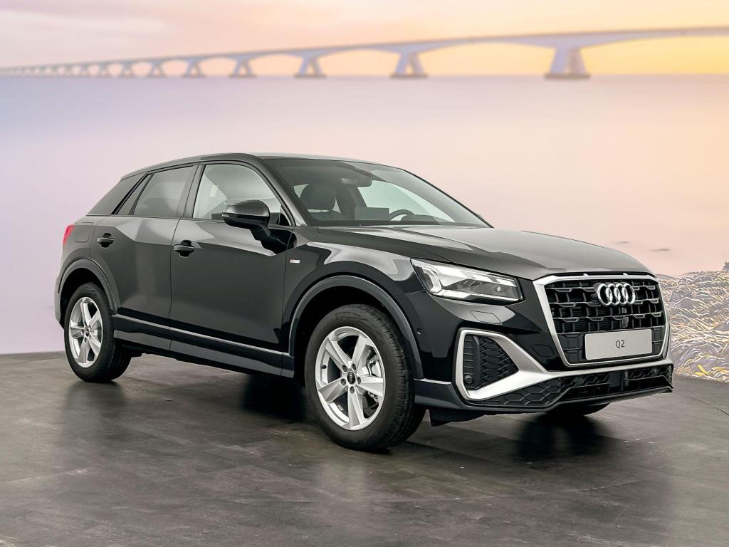 Audi Q2 s edition 35 tfsi 110 kw / 150 pk hatchback 7 vers