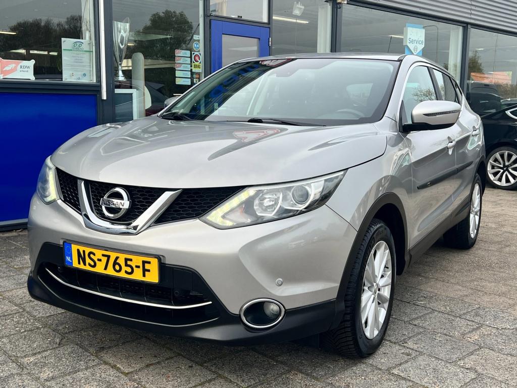 Nissan Qashqai 1.6 tekna, camera, trekhaak enz..