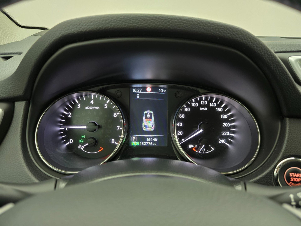 Nissan Qashqai occasion automaat 1.2 connect edition met parkeercamera en p