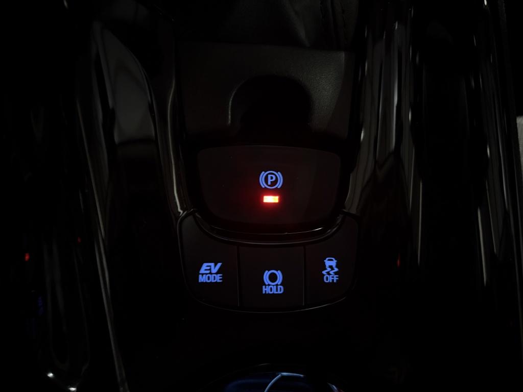 Toyota C-hr 1.8 hybrid dynamic