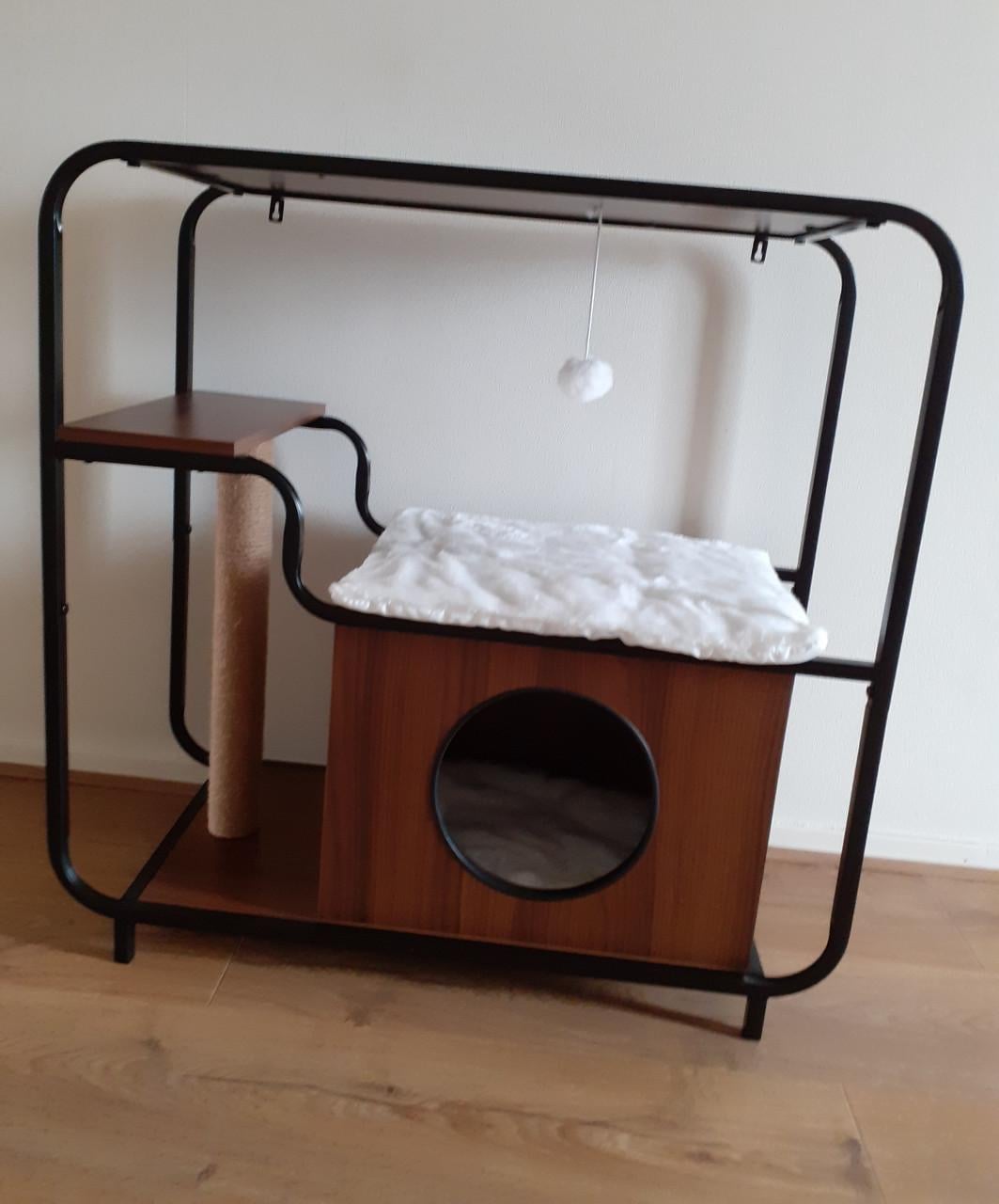Katten meubeltje