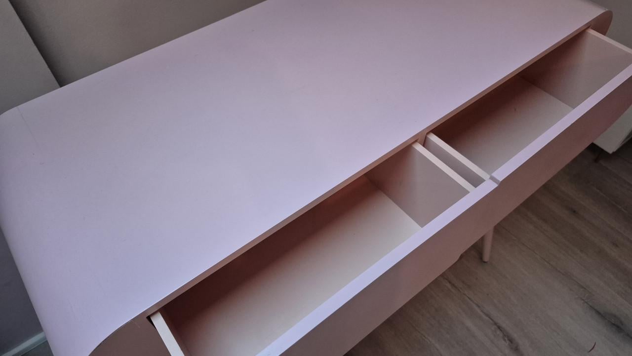 Kaptafel/sidetable/bureau roze