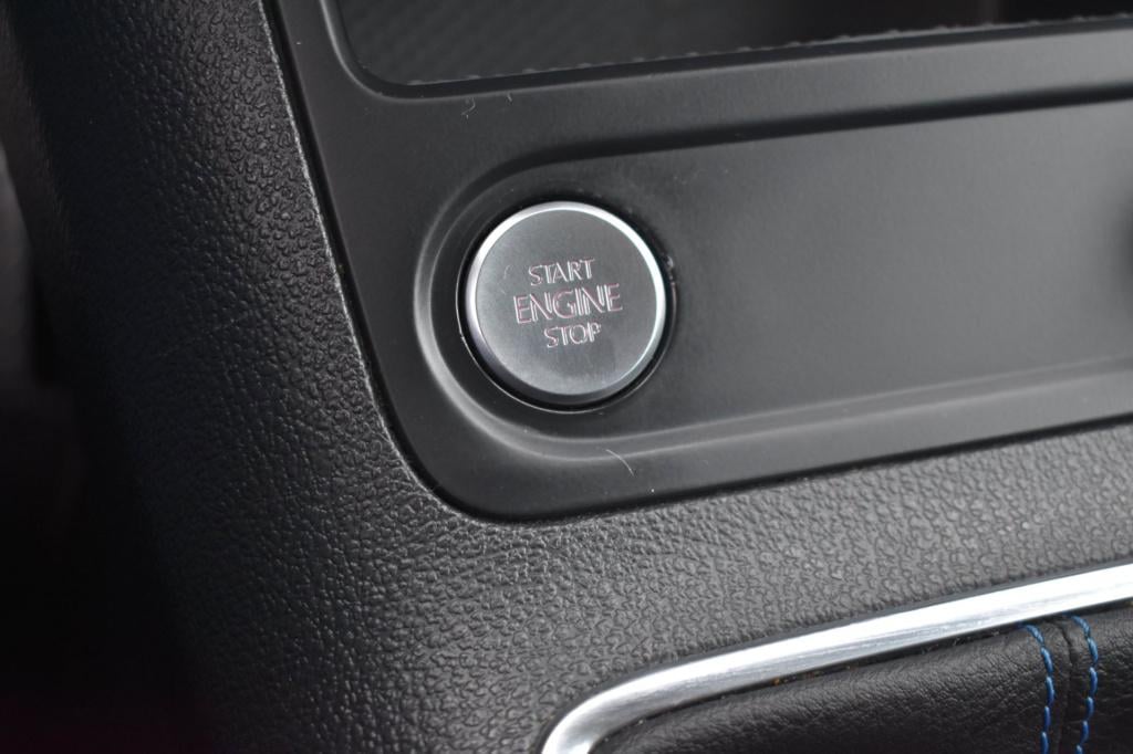 Volkswagen Tiguan 1.4 tsi r-line lm | trekhaak | xenon | led | stoelverwarm