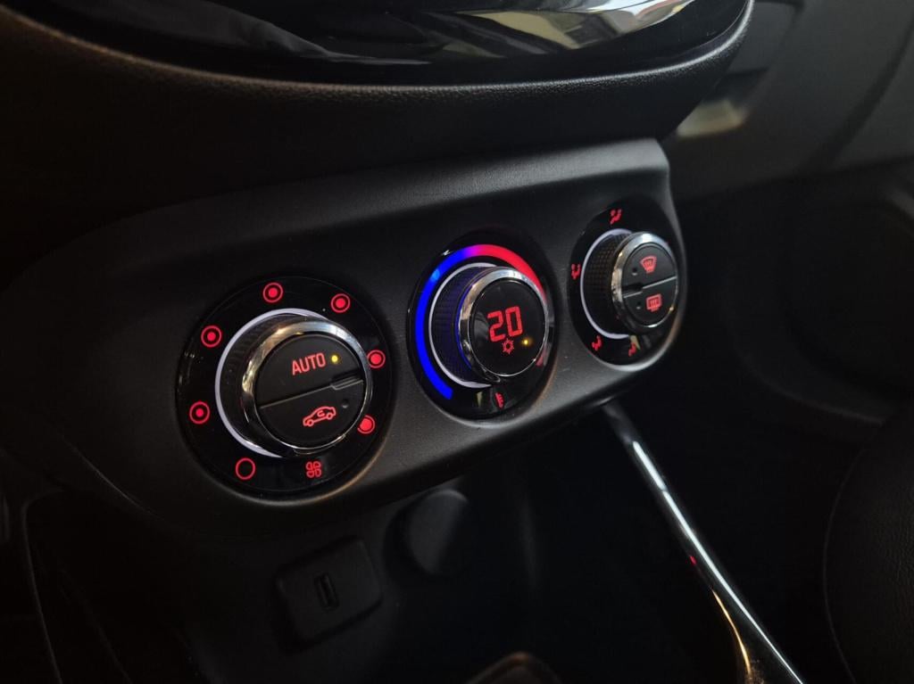 Opel Corsa 1.4 turbo innovation