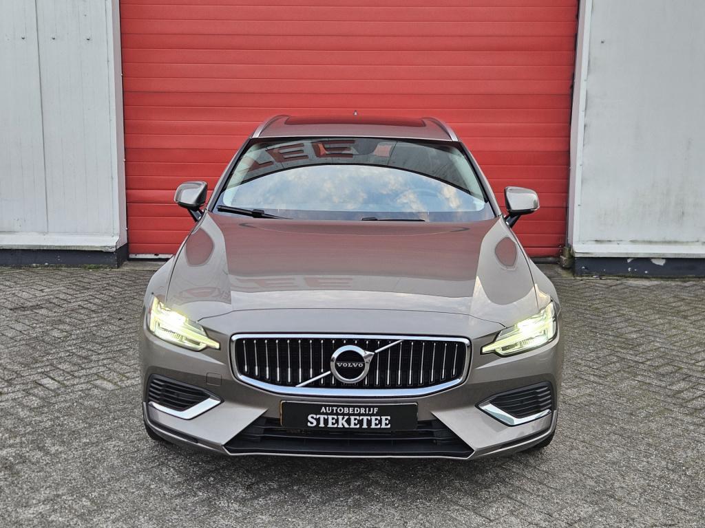 Volvo V60 2.0 t8 twin engine awd inscription | pano | elek. trekhaak