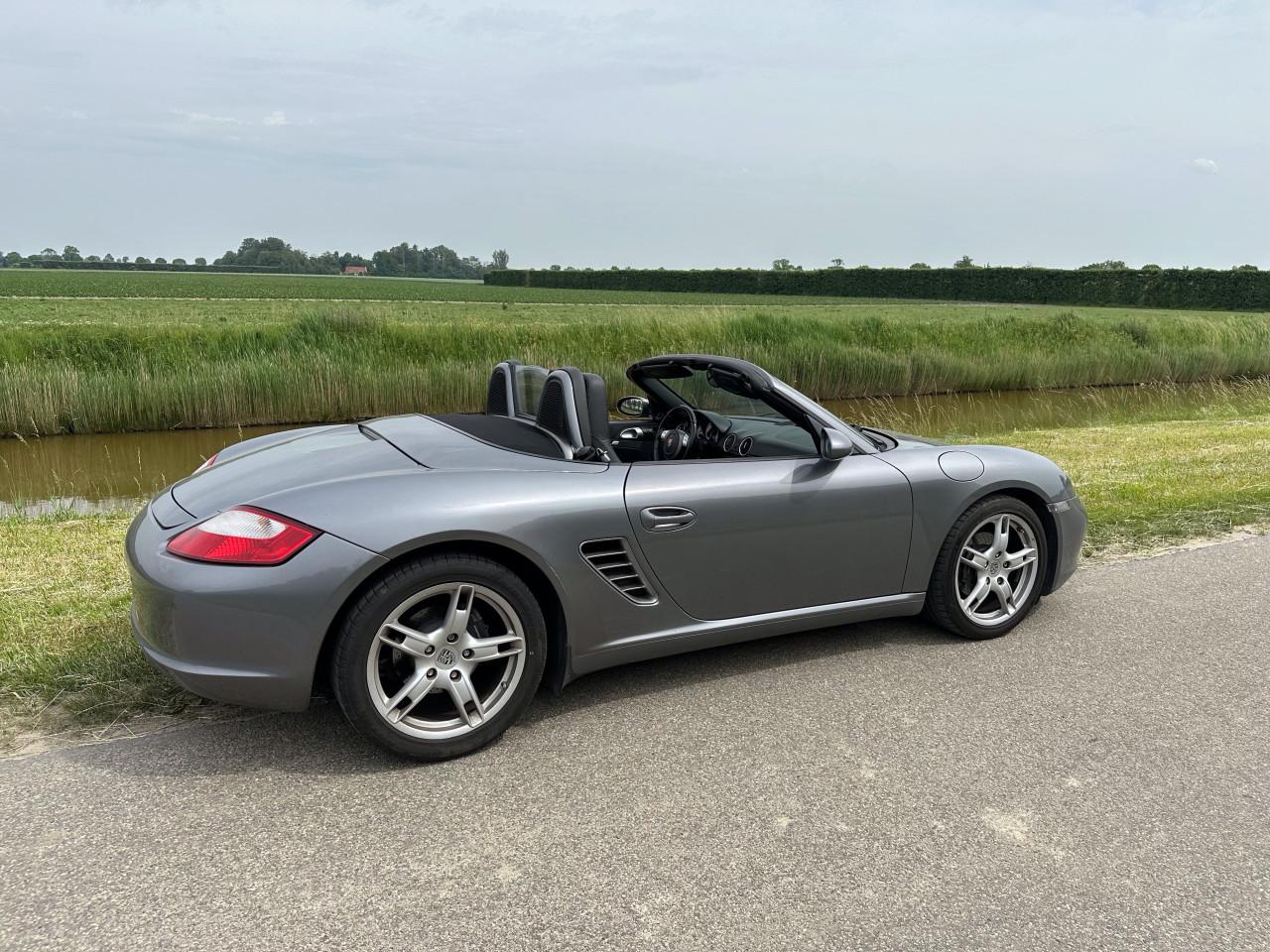 TK Porsche Boxster.