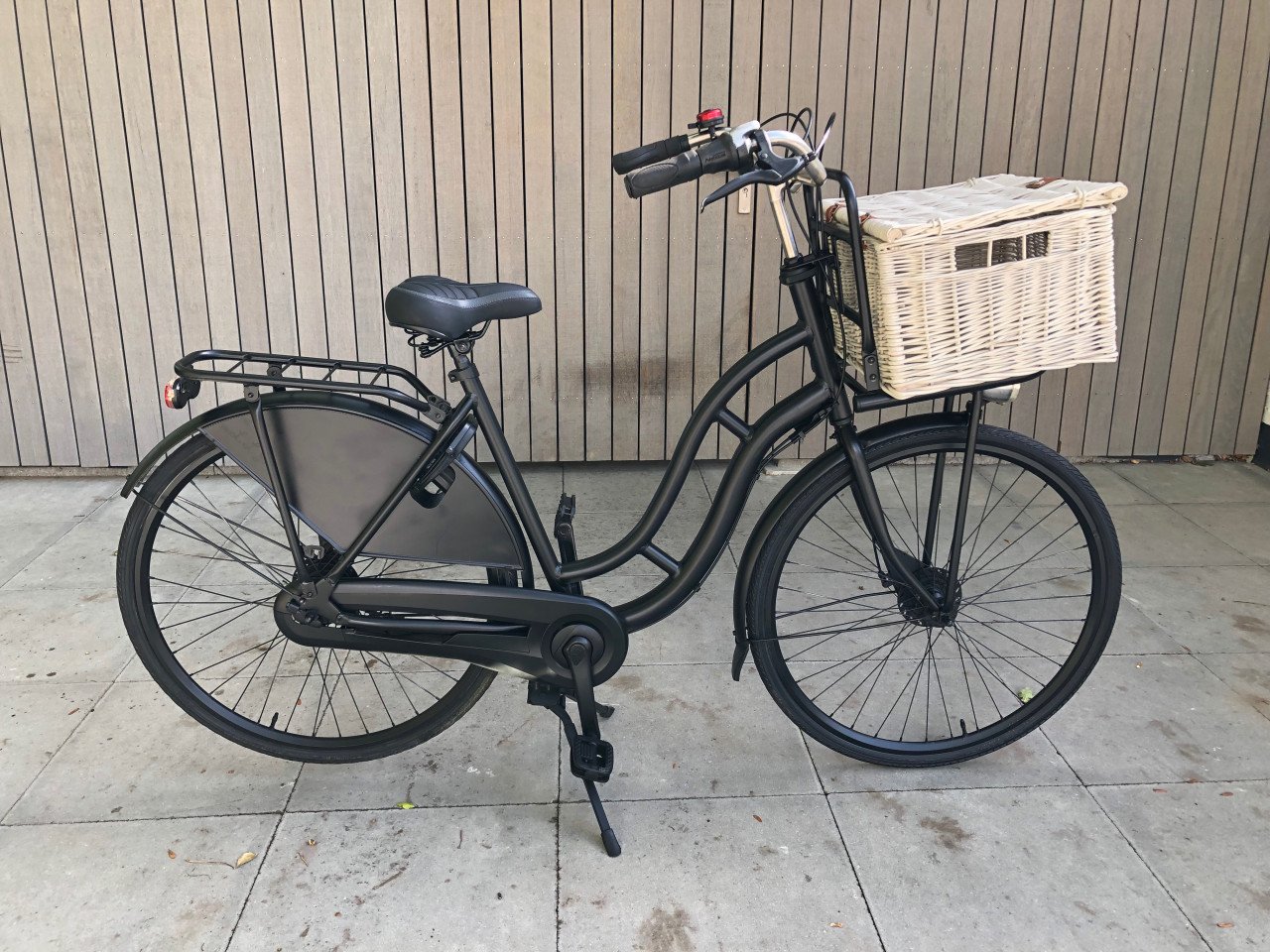 Damesfiets/ transporter.