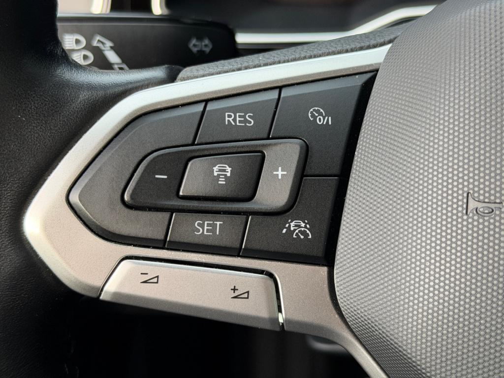 Volkswagen Polo 1.0 tsi r-line | iq light | led gril | climate | carplay | 