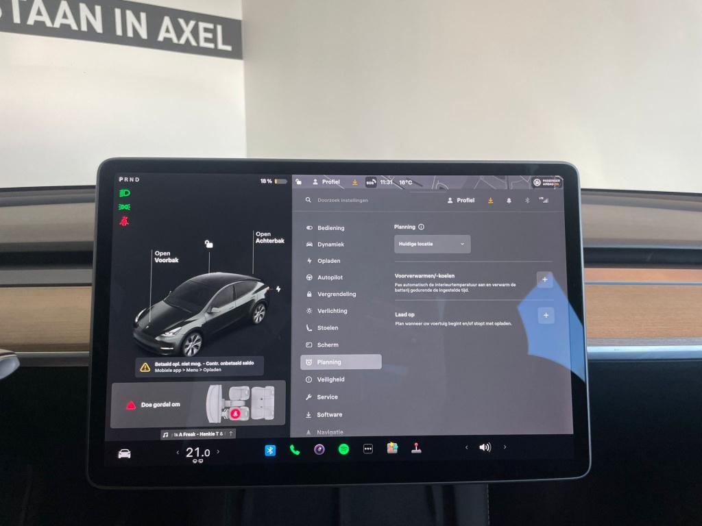 Tesla Model Y long range awd 75 kwh