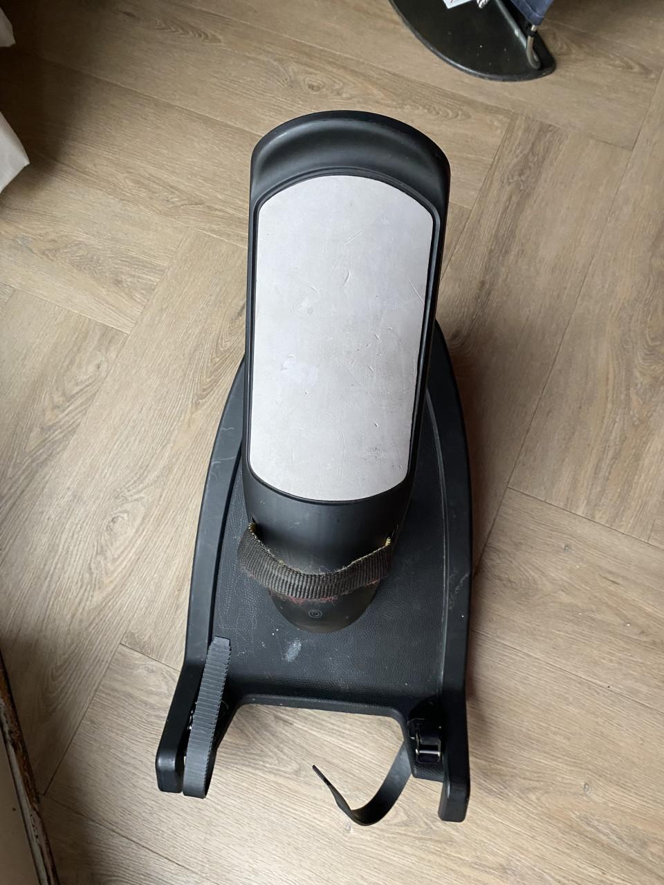 Kids sit Meerijdplank