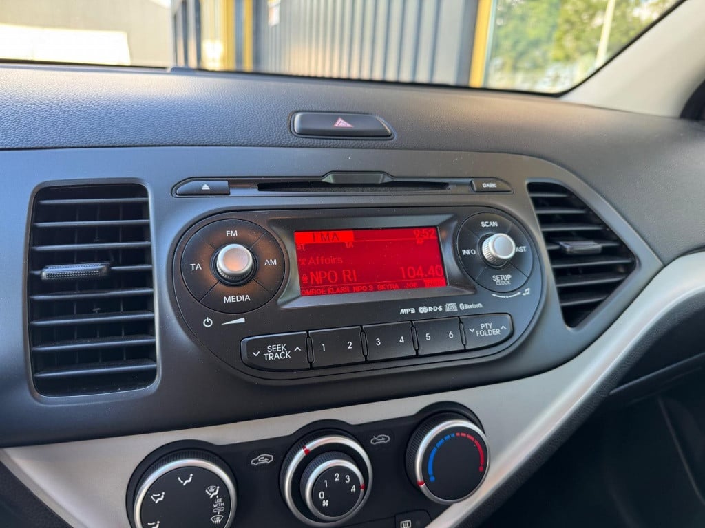 Kia Picanto 1.0 cvvt businessl.