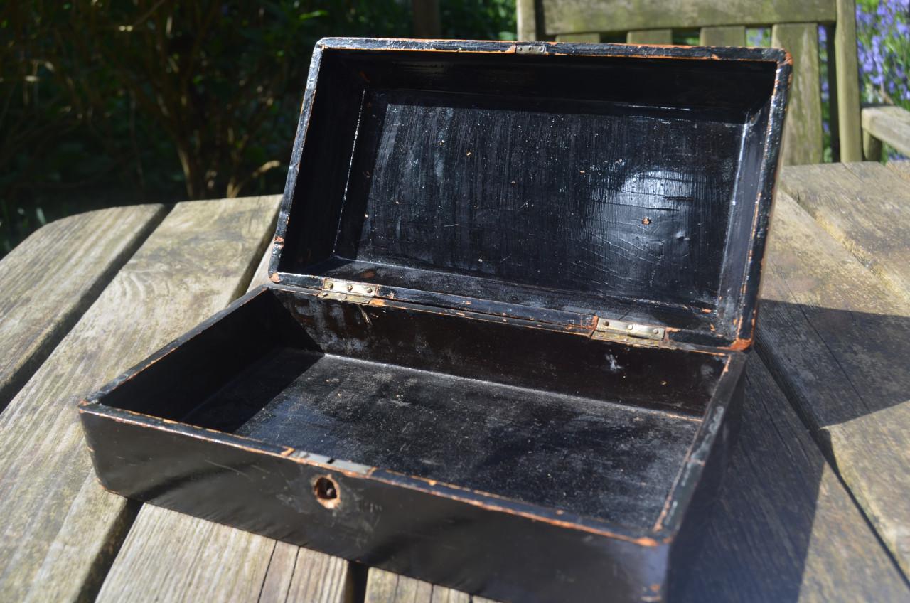 Laque doosje / kistje mog. Chinees