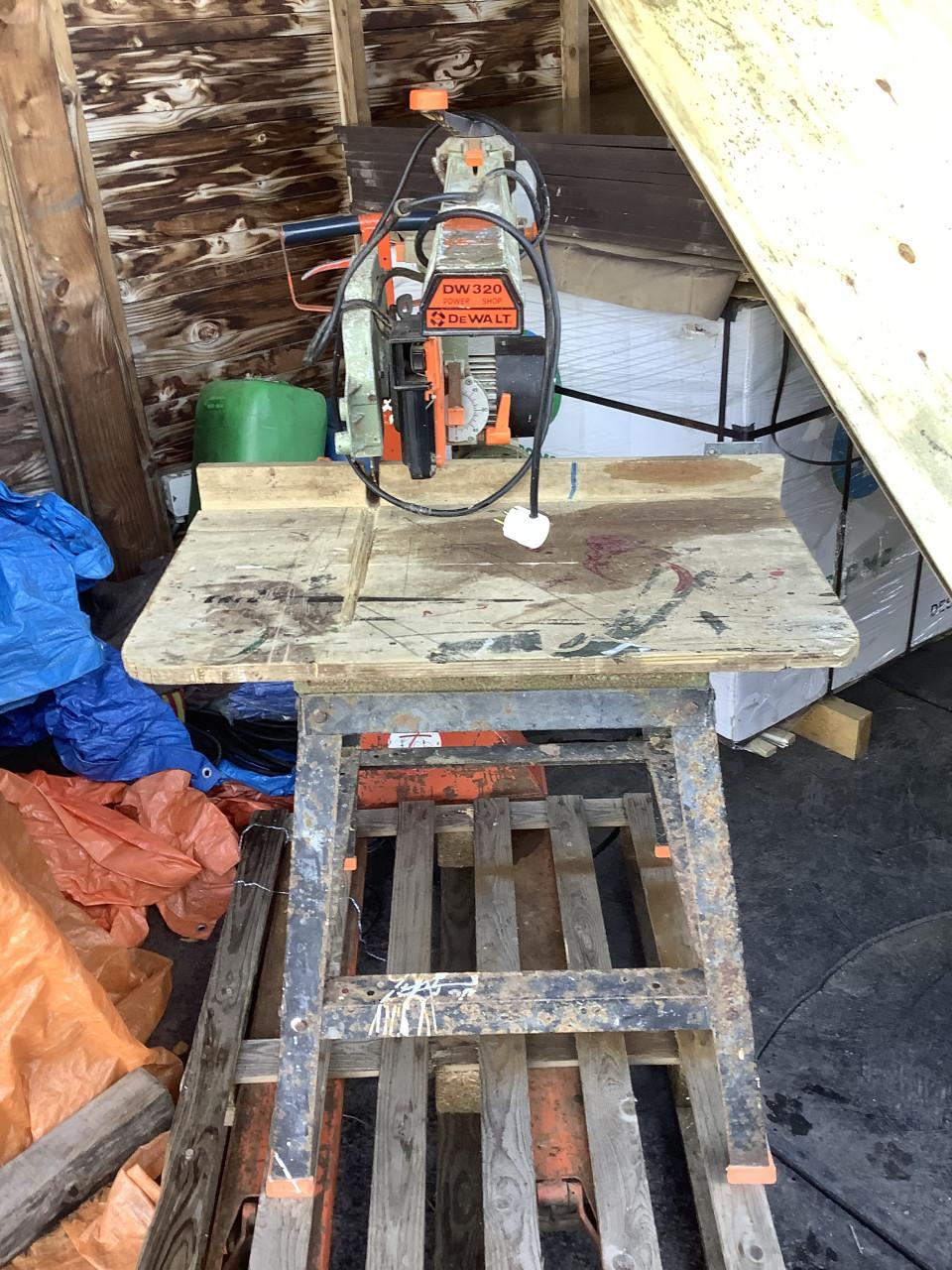 Dewalt DW320 Radiaalzaag cirkelzaag afkortzaag