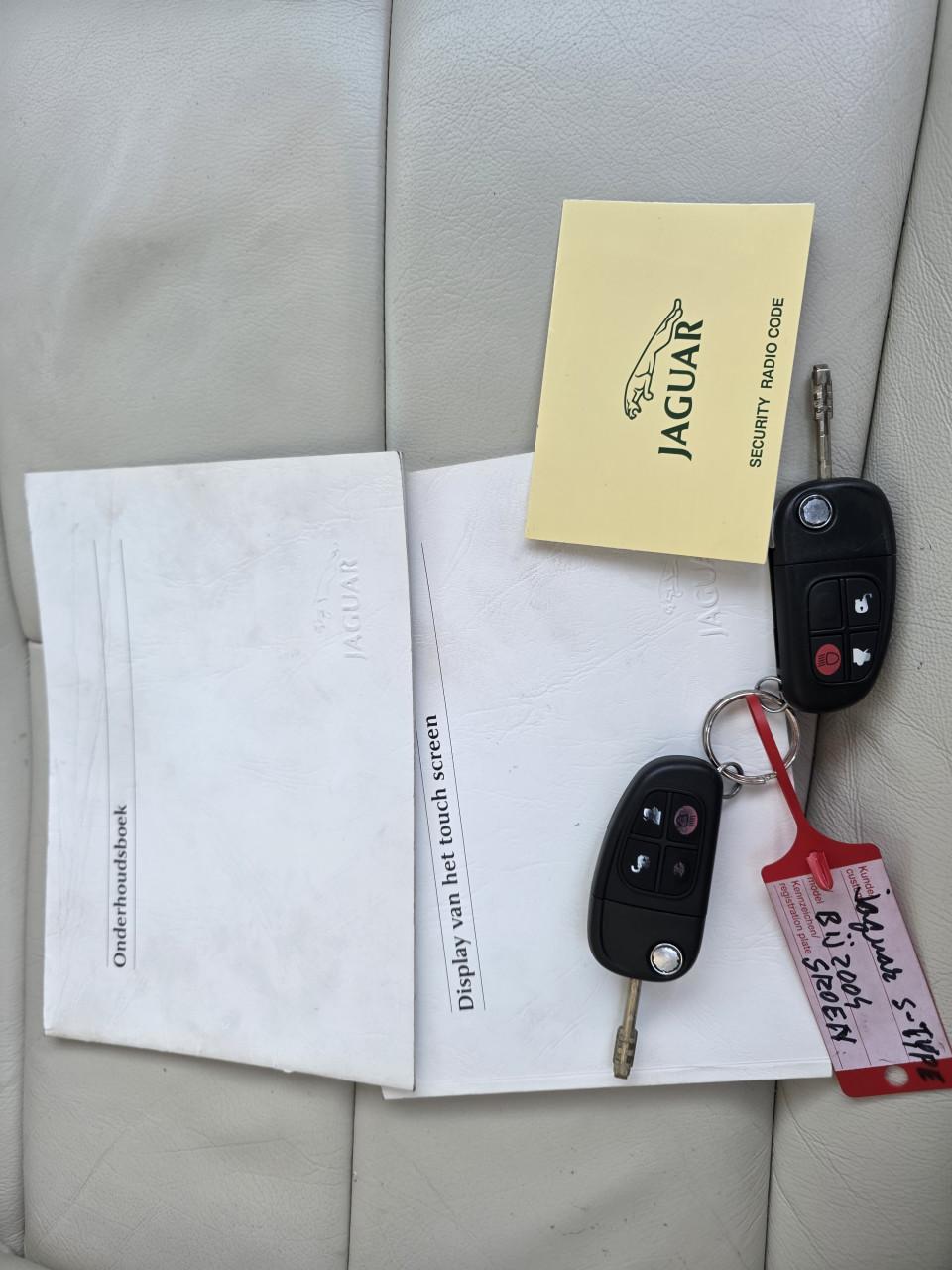 Jaguar S-type 3.0 V6 Executive Vol Optie's in Uitmuntende Staat!!