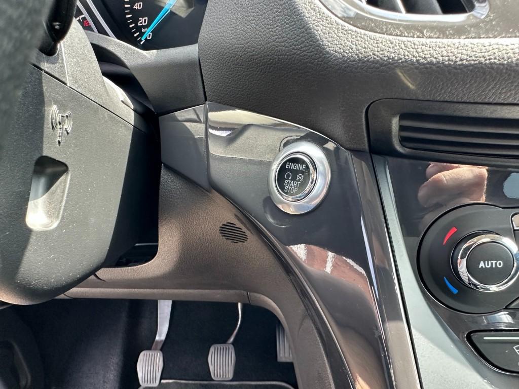 Ford Kuga 1.6 titanium trekhaak pdc stoelverwarming