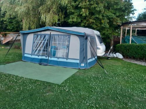 Voortent met frame