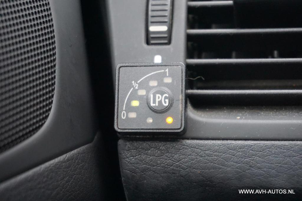 Subaru Outback 2.5i comfort