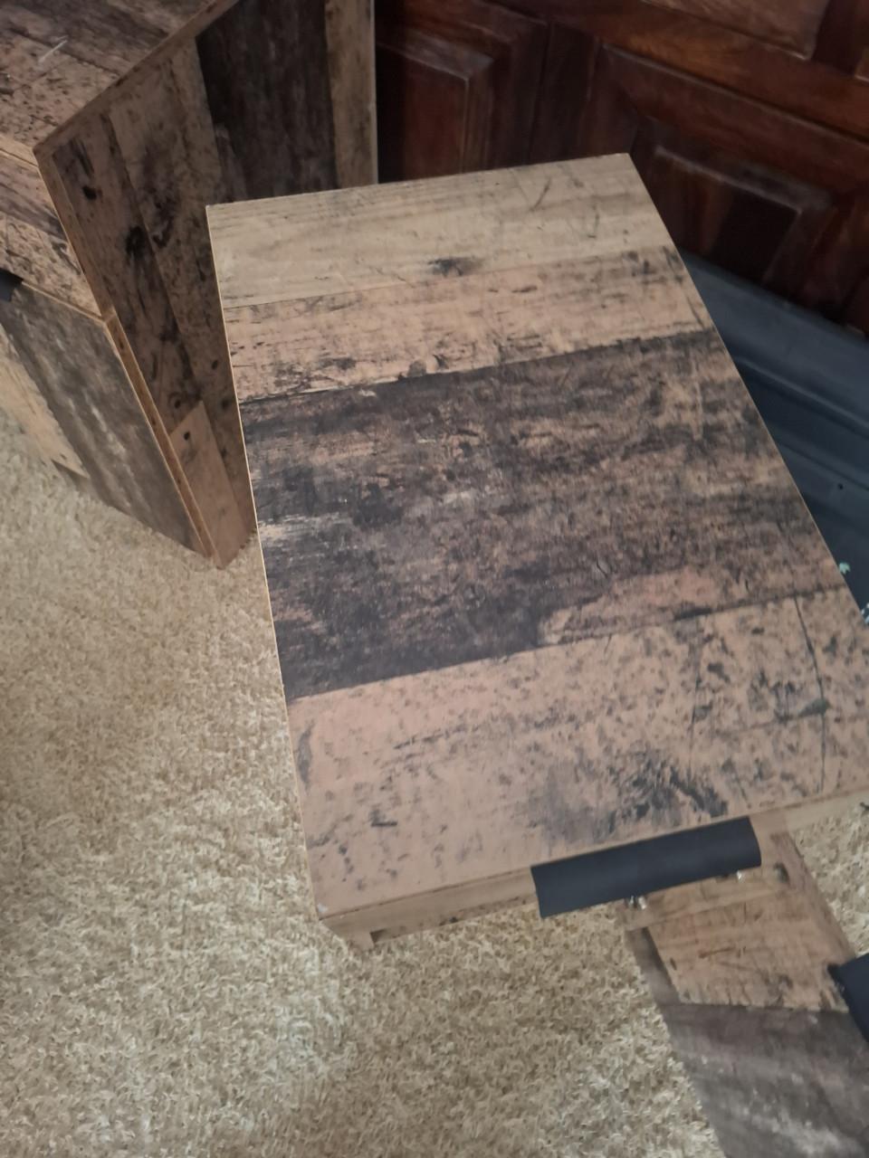 2 kleine kastjes of samen 1 dressoir ikea