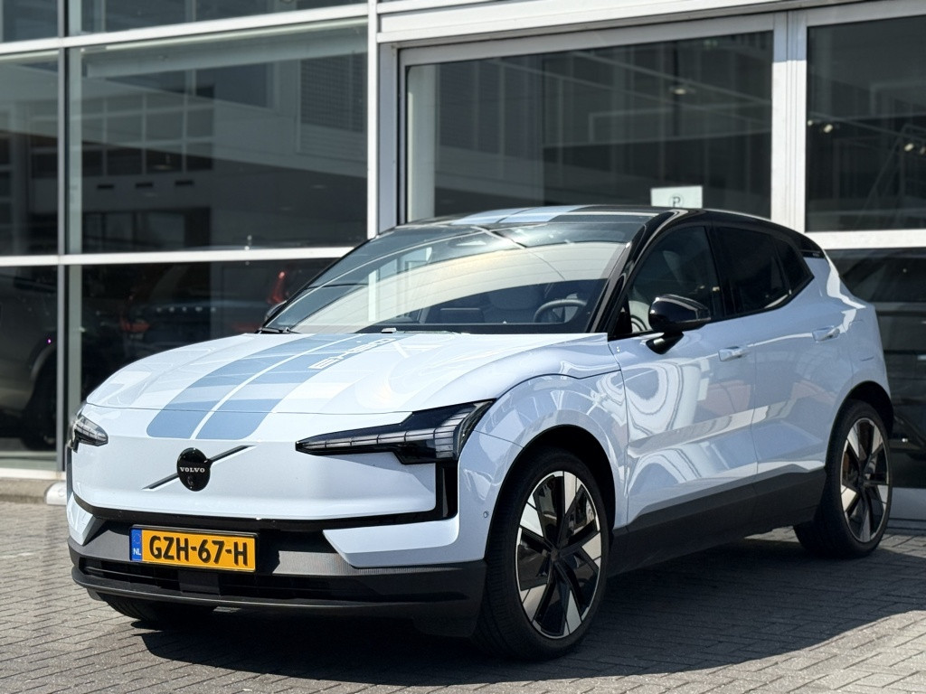 Volvo Ex30 twin performance awd ultra | nieuwprijs € 55.800 |
