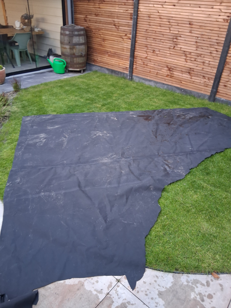 Stukken epdm vijverfolie