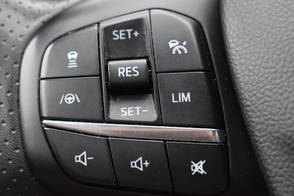 Ford Kuga 2.5 phev st-line | elektrisch wegklapbare trekhaak | climate cont