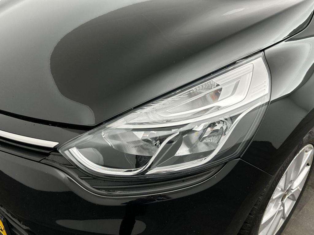 Renault Clio estate 0.9 tce limited