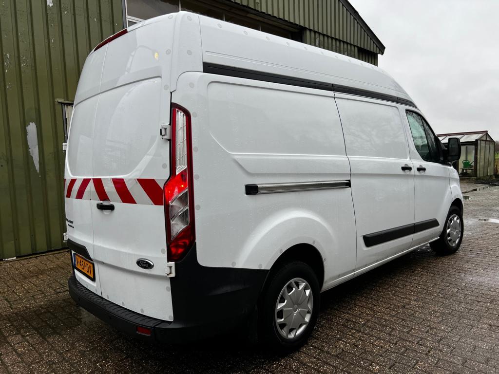Ford Transit Custom 310 2.0 tdci l2h2 // sortimo inricht-220 v // nieuwe mo