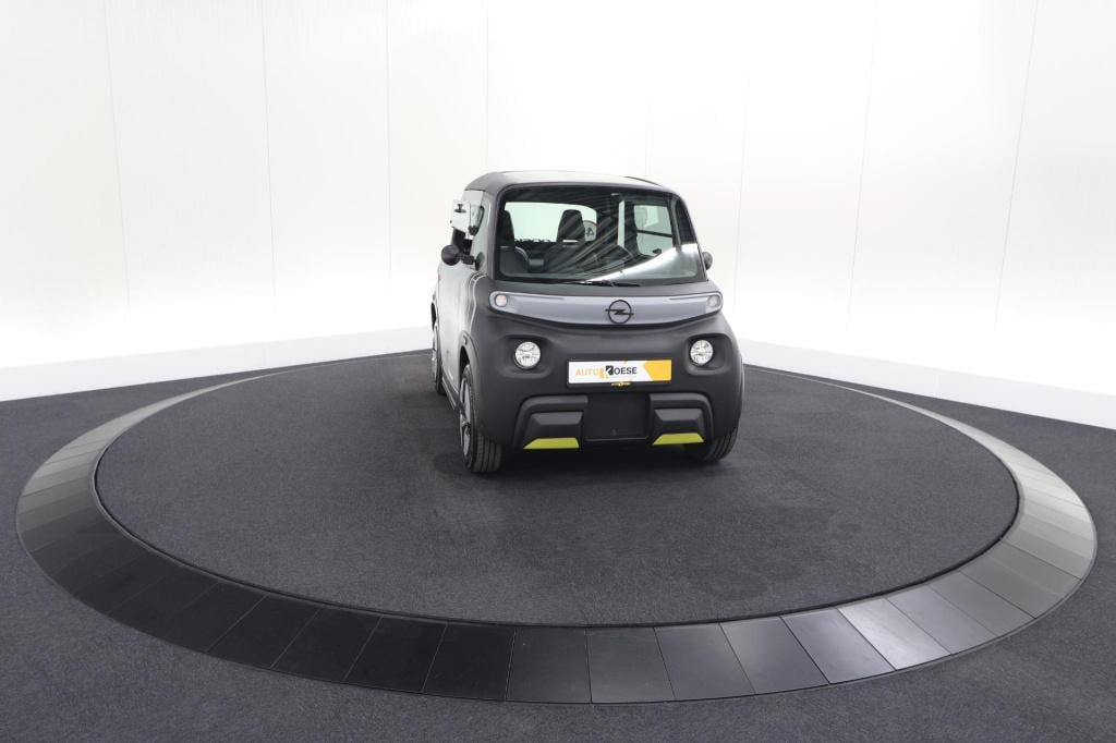 Opel Rocks-e base | vanaf 16 jaar | panoramadak | led | ventilatie | two-to
