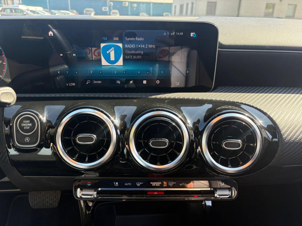 Mercedes-Benz A-Klasse 200 business solution