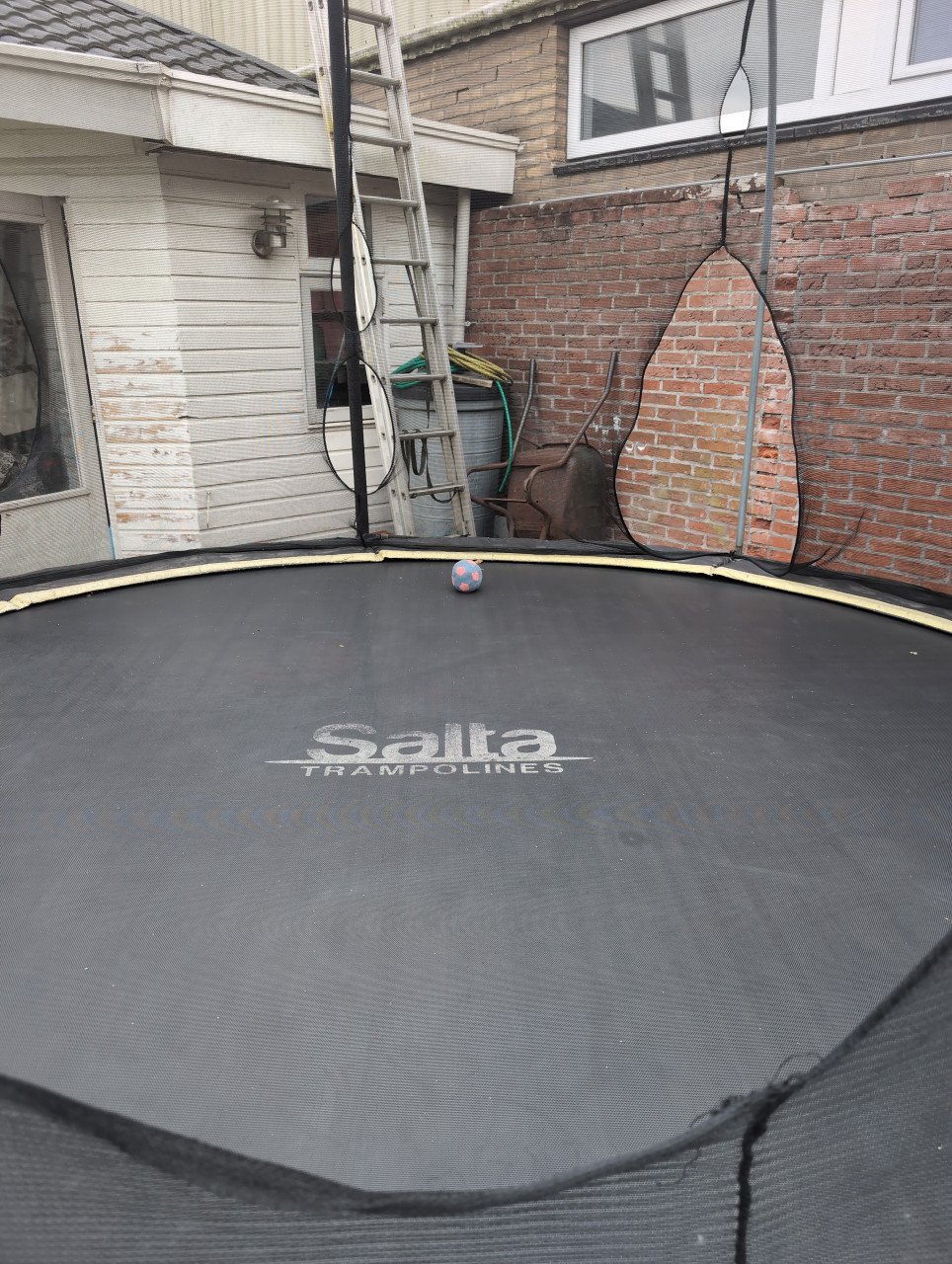 Trampoline salta 3.60 meter gratis ophalen Goes