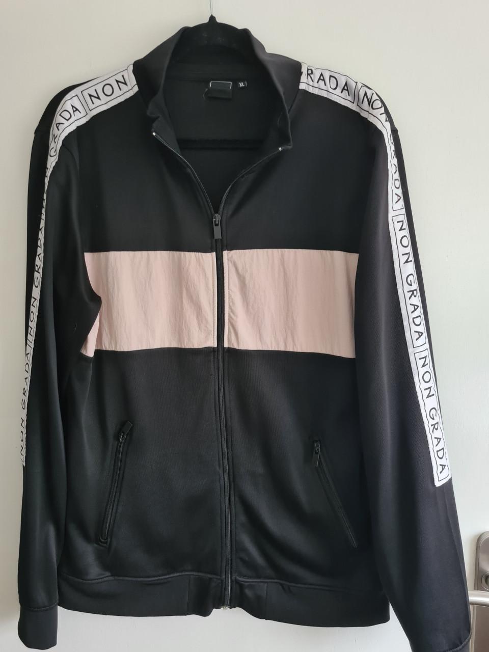 Zwart - ecru wit vest vsn van Non Grada Maat XL