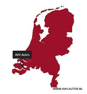 Toyota Land Cruiser 3.0 d-4d vx hr blind van, differentieel maakt herrie!!