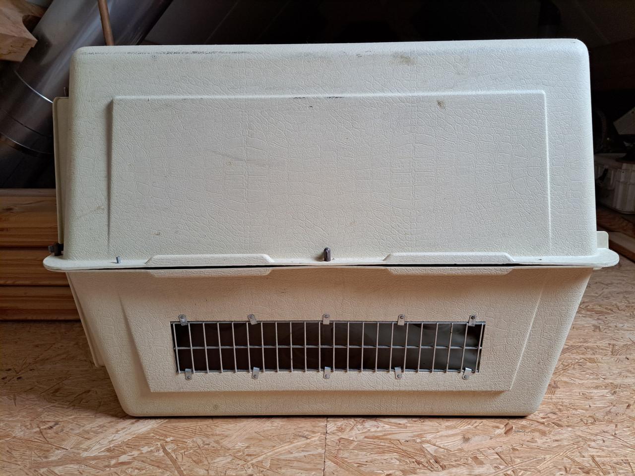 Grote hondenbench 81 cm(l) x 56 (b) x 58 (h)