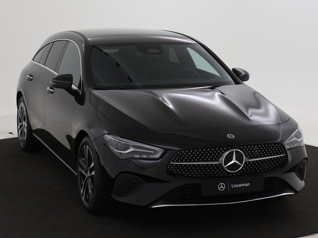 Mercedes-Benz Cla shooting brake 180 star edition luxury line | trekhaak | 