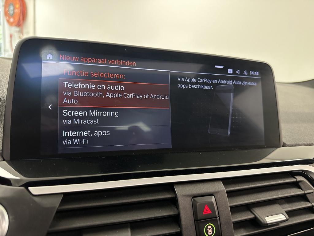 BMW X3 xdrive30e high ex. | harman/kardon | panoramadak | memory |