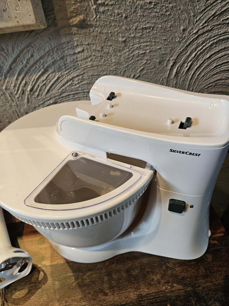 SilverCrest Handmixer Set met veel accessoires - Zo goed als nieuw!