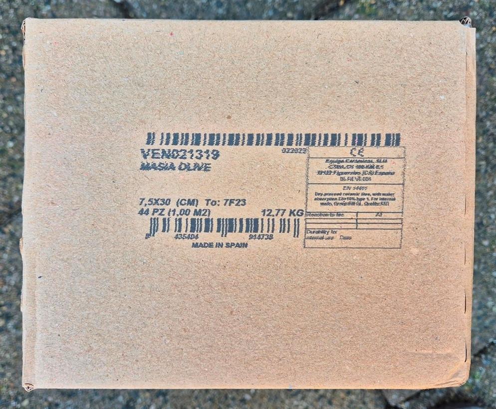 Spaanse Masia olijf groene wandtegels,7,5x30cm.