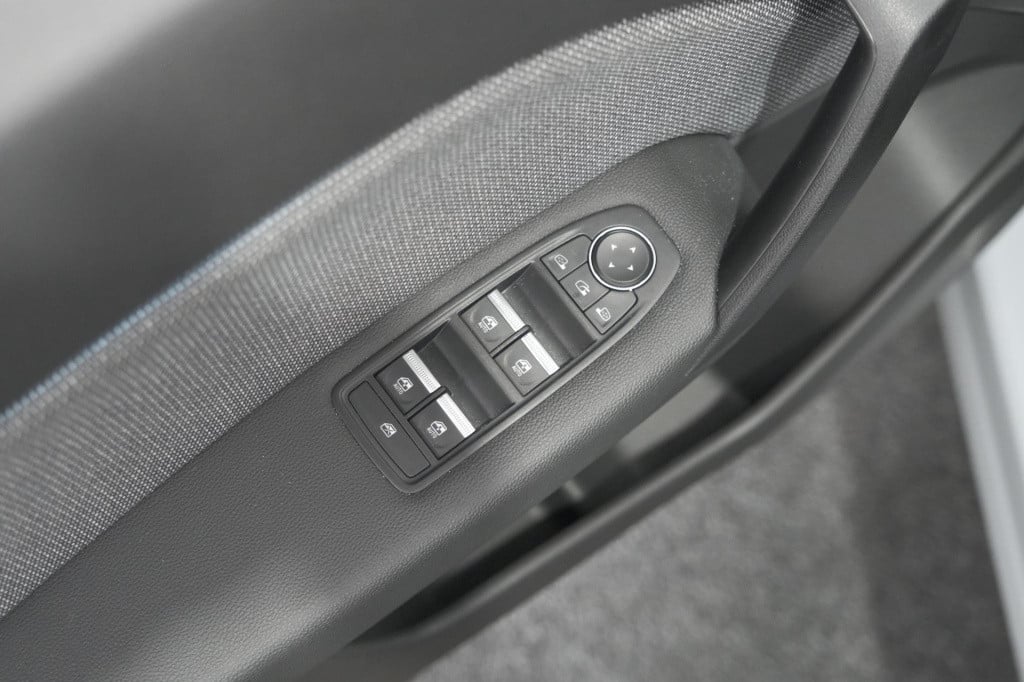 Renault Captur tce 90 techno | nieuw model | camera | harman kardon | apple