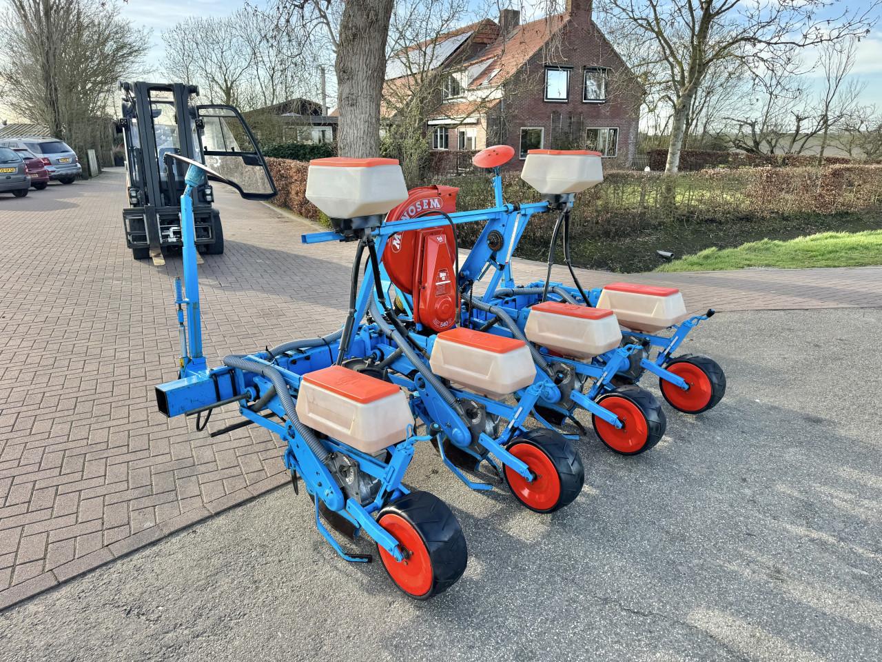 Monosem 4 rijer maiszaaier