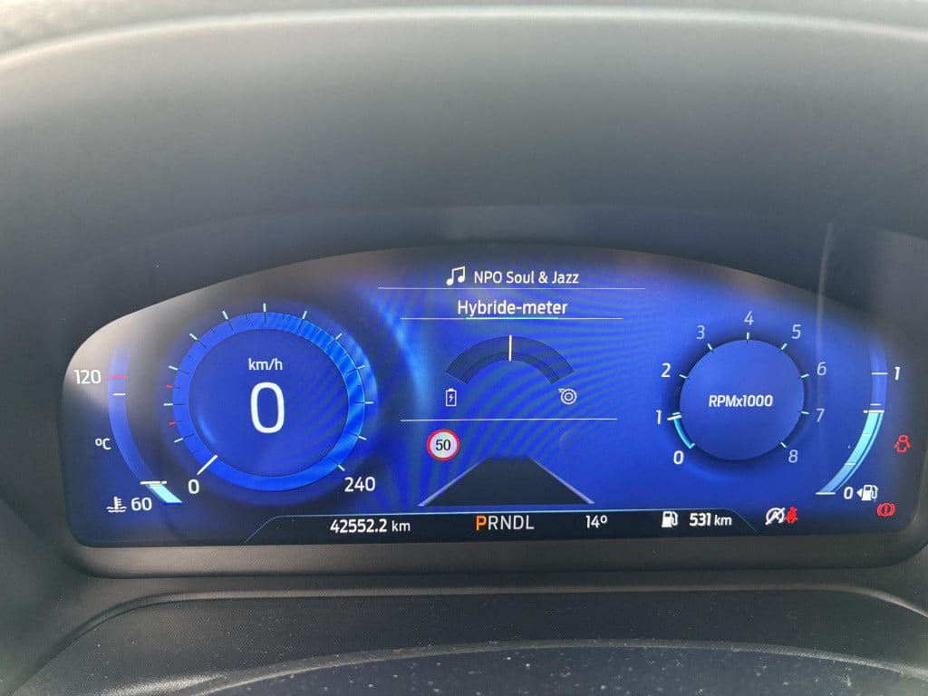 Ford Fiesta 1.0 ecoboost hybrid titanium vignale - winter pack - b&o